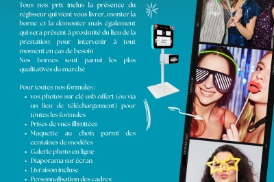 Photobooth noir au design minimaliste sur pied, avec un écran et un objectif intégré, présenté sur fond sombre et texturé.