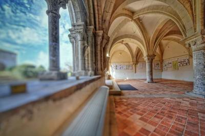 Location salle Saint-Didier-la-Forêt (Allier) - Abbaye de Saint Gilbert #40