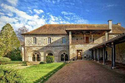 Location salle Saint-Didier-la-Forêt (Allier) - Abbaye de Saint Gilbert #40