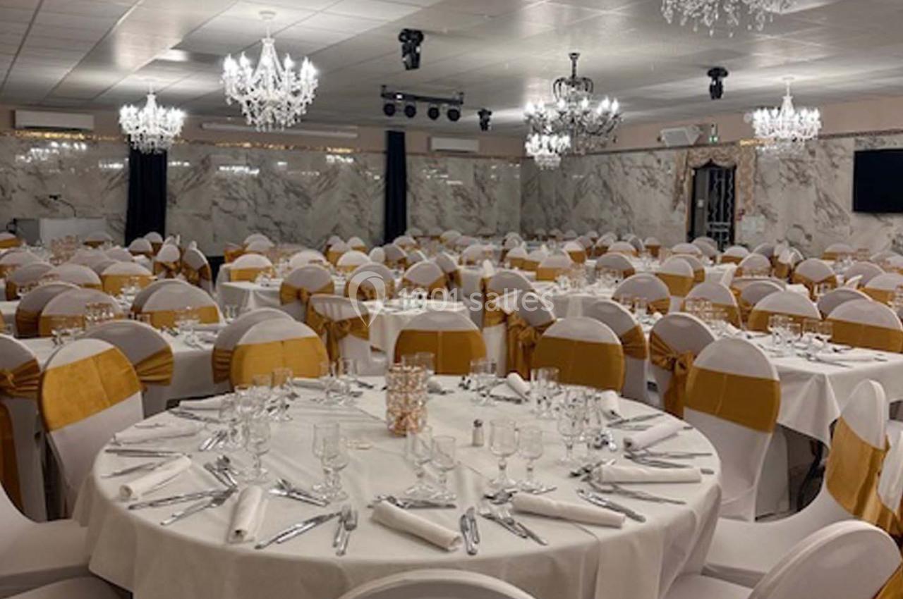 Location salle Sorgues (Vaucluse) - La Villa Blanche (Ex Bastide du Raveau) #10 Location salle Sorgues (Vaucluse) - La Villa Blanche (Ex Bastide du Raveau) #10