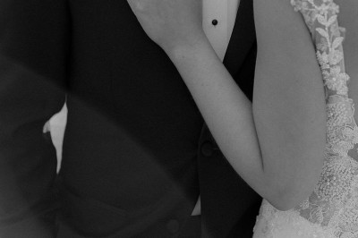 Tableau comparatif des formules de planification de mariage avec tarifs, services inclus et offre de lancement.
