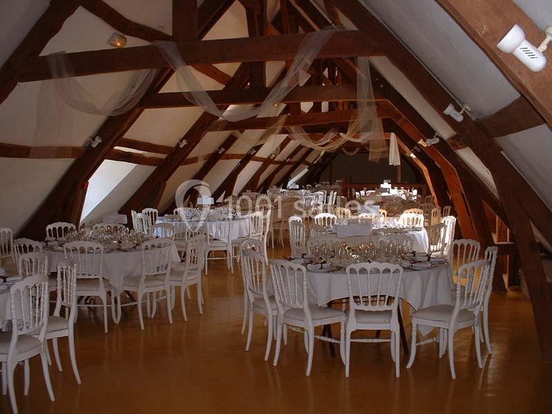Château Du Fayel Et Communs - galerie - photo 3