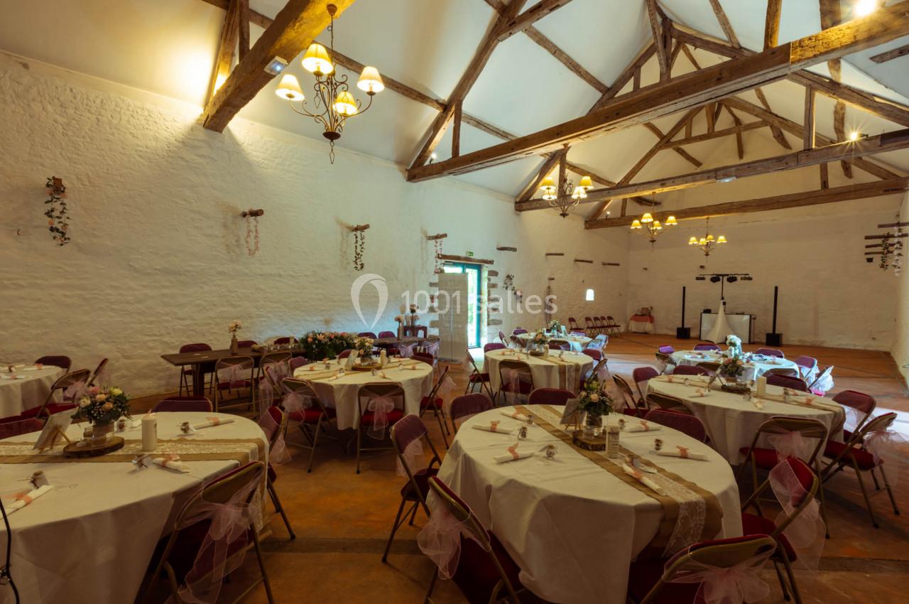 Location salle Saint-Loup-de-Naud (Seine-et-Marne) - Ferme de la Haute Maison #3 Location salle Saint-Loup-de-Naud (Seine-et-Marne) - Ferme de la Haute Maison #3