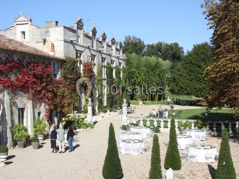 Location salle Magnac-sur-Touvre (Charente) - Château de Maumont #1 Location salle Magnac-sur-Touvre (Charente) - Château de Maumont #1