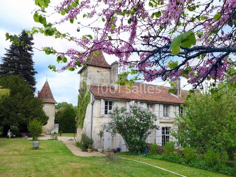 Location salle Magnac-sur-Touvre (Charente) - Château de Maumont #2 Location salle Magnac-sur-Touvre (Charente) - Château de Maumont #2