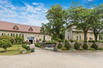 Miniature Location salle Vézeronce-Curtin (Isère) - Domaine de La Ferme de Montin #28 Location salle Vézeronce-Curtin (Isère) - Domaine de La Ferme de Montin #41