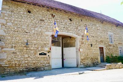 Miniature Location salle Vézeronce-Curtin (Isère) - Domaine de La Ferme de Montin #36 Location salle Vézeronce-Curtin (Isère) - Domaine de La Ferme de Montin #41