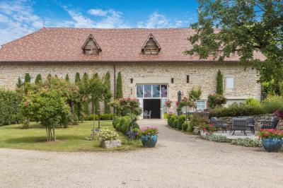 Miniature Location salle Vézeronce-Curtin (Isère) - Domaine de La Ferme de Montin #40 Location salle Vézeronce-Curtin (Isère) - Domaine de La Ferme de Montin #41