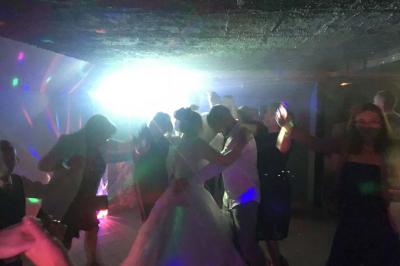 Miniature Location salle Cernay-la-Ville (Yvelines) - Les Salons Léopold #25 Plaque dorée indiquant le titre de Maître Restaurateur décerné à Josselin Le Moigne pour Les Salons Léopold.