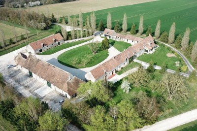 Domaine du Grand Villegomblain - photo 2