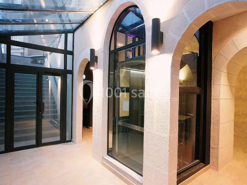 Location salle Chamblay (Jura) - Château De Clairvans #8