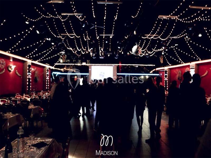 Location salle La Chapelle-en-Serval (Oise) - Le Madison #1