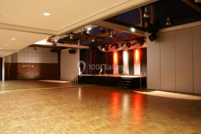 Miniature Location salle Orres (Hautes-Alpes) - Salle de la Station des Orres #20 Location salle Orres (Hautes-Alpes) - Salle de la Station des Orres #23