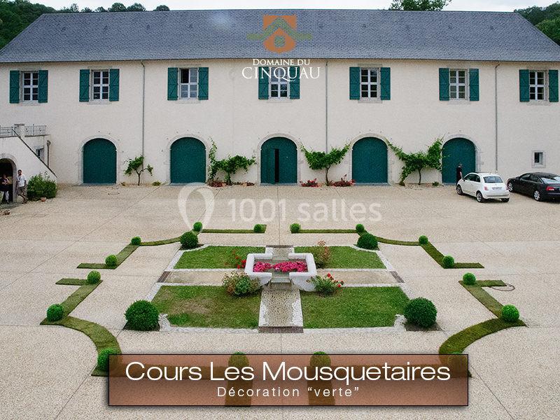 Location salle Artiguelouve (Pyrénées-Atlantiques) - Domaine du Cinquau #1