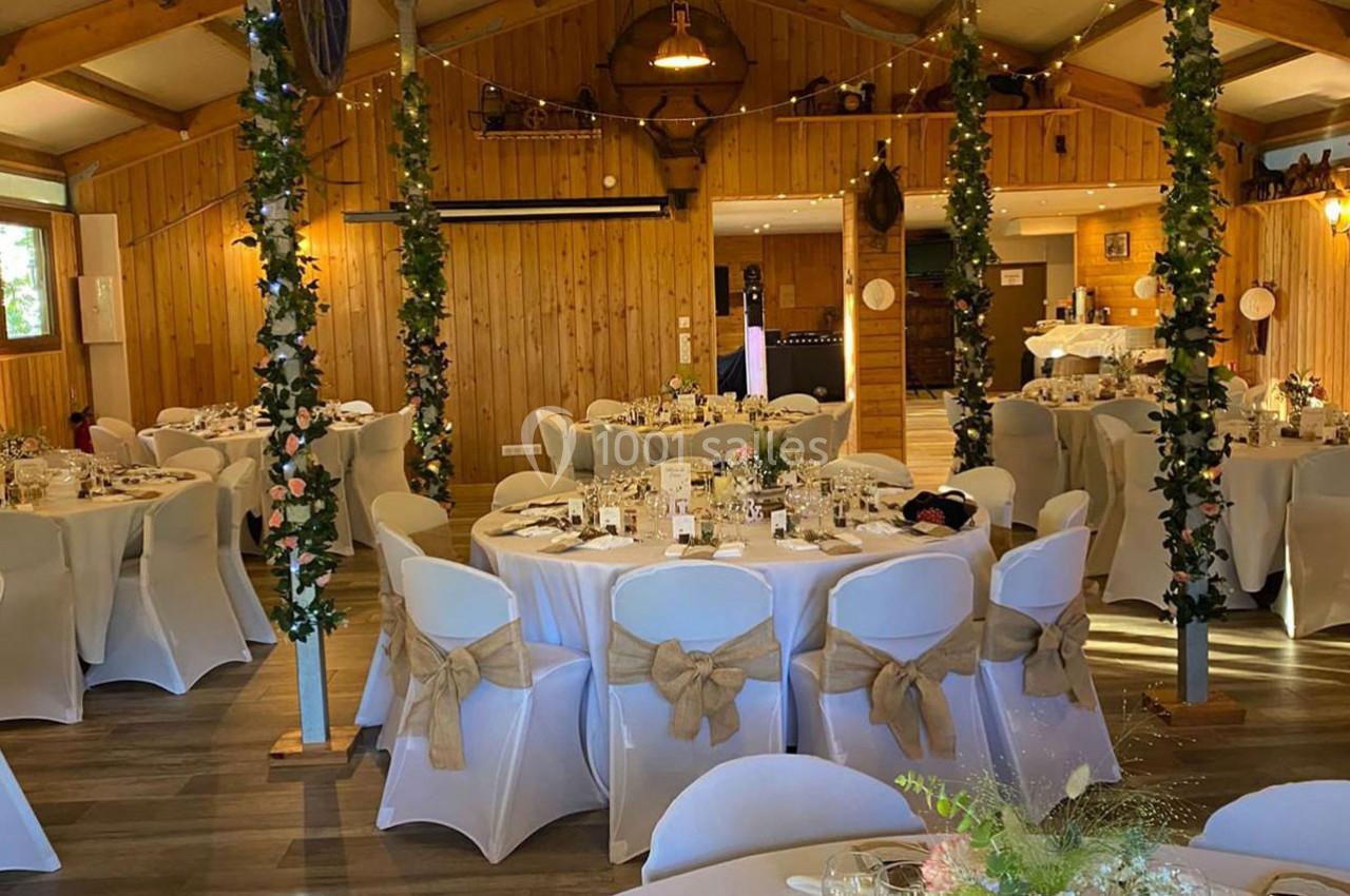 salle du ranch 130 personnes 