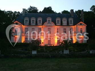 Location salle Saint-Michel-sur-Loire (Indre-et-Loire) - Château De Planchoury #1